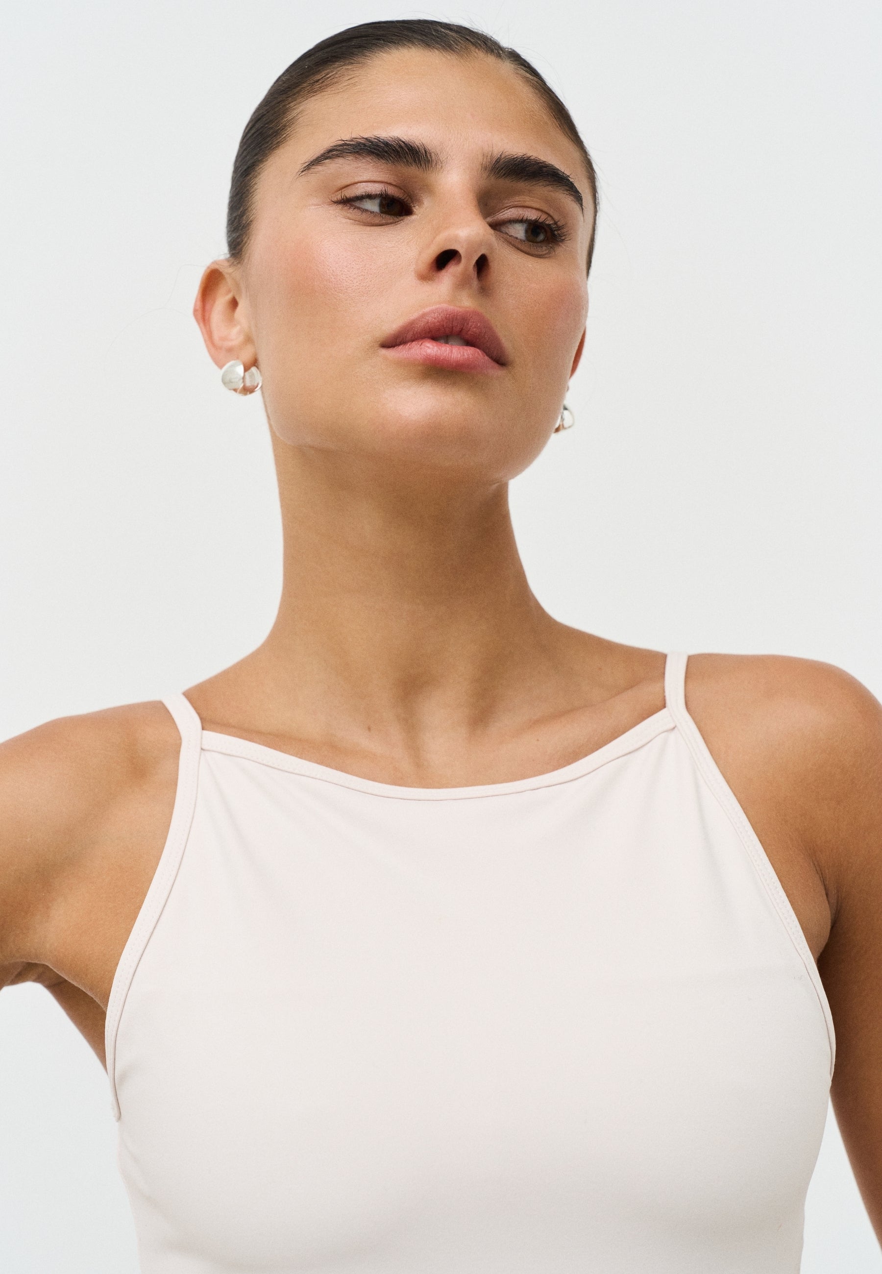 Softsculpt High Neck Top - Marshmallow
