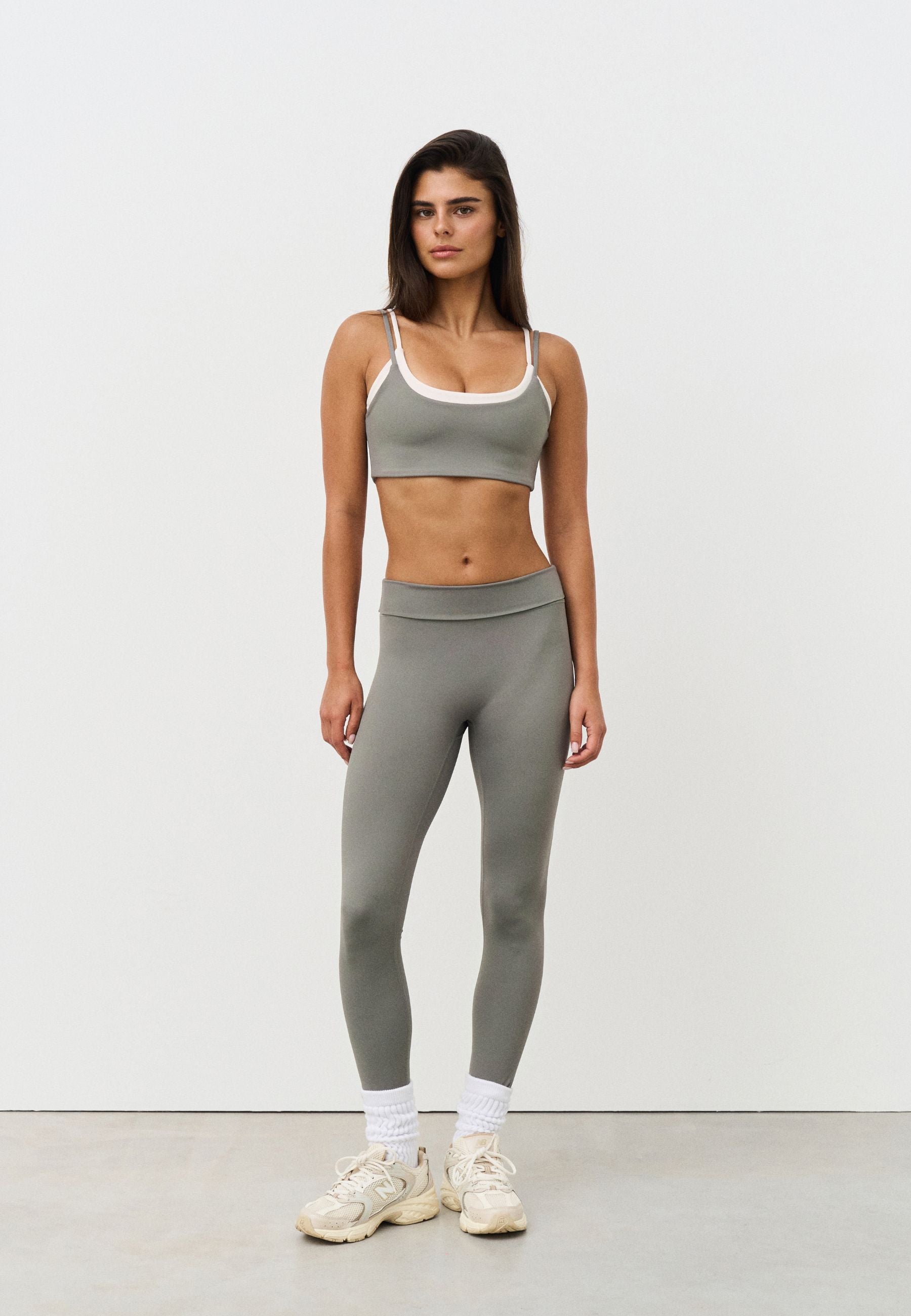 Softsculpt Double Layer Bra - Dark Olive