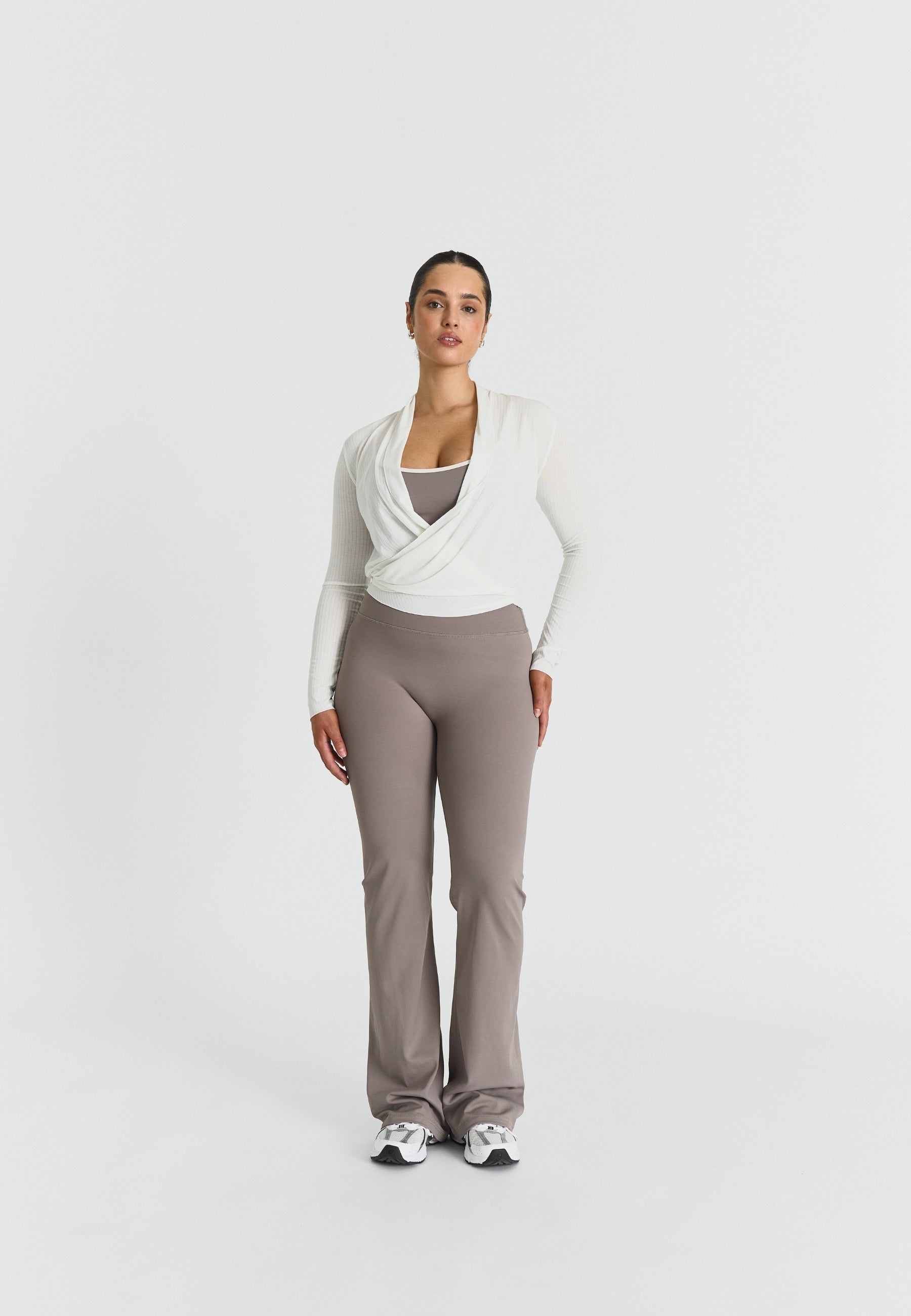 Softsculpt Flared Leggings Clay