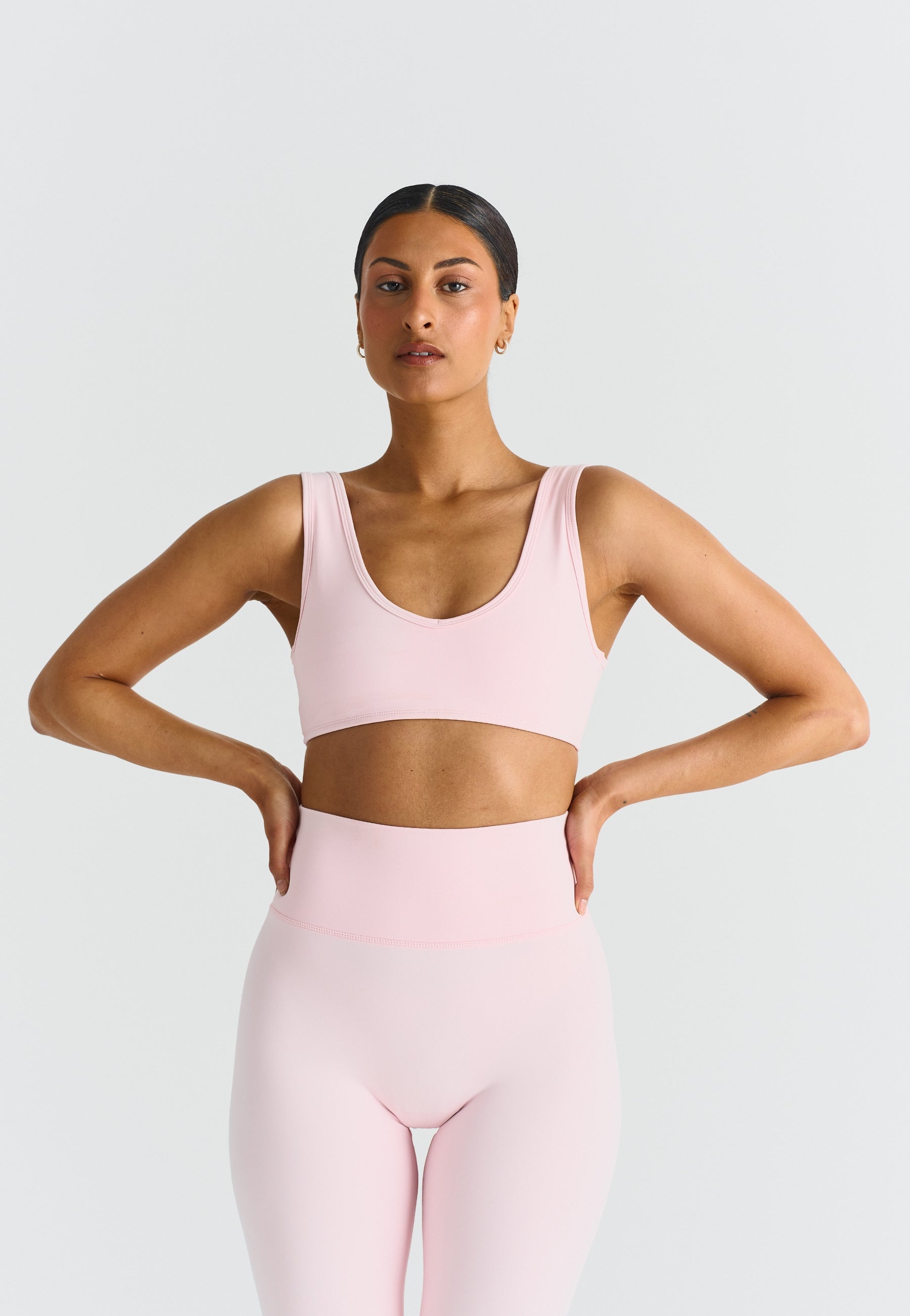 Softsculpt Deep V-Neck Bra - Ballet Slipper