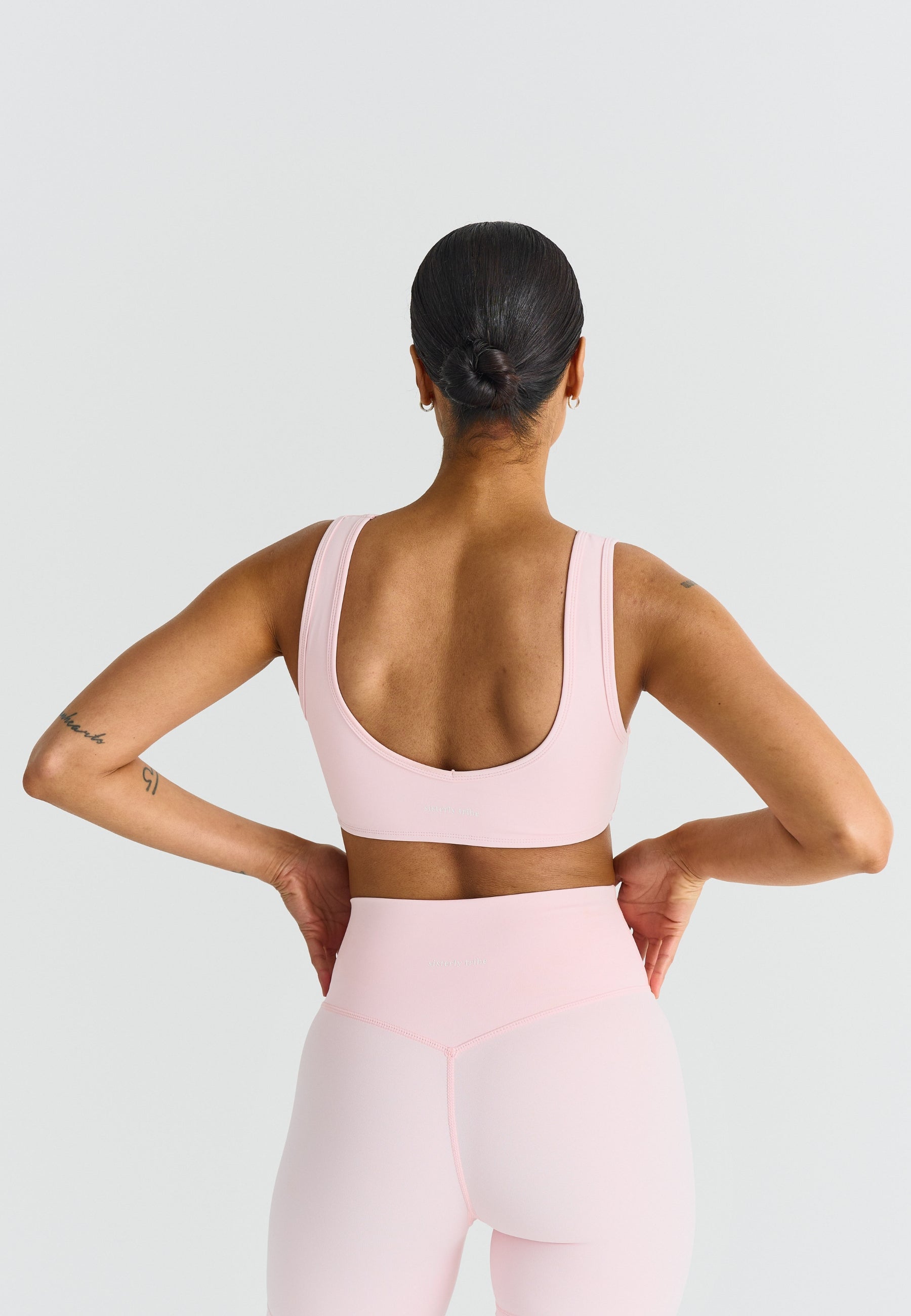 Softsculpt Deep V-Neck Bra - Ballet Slipper