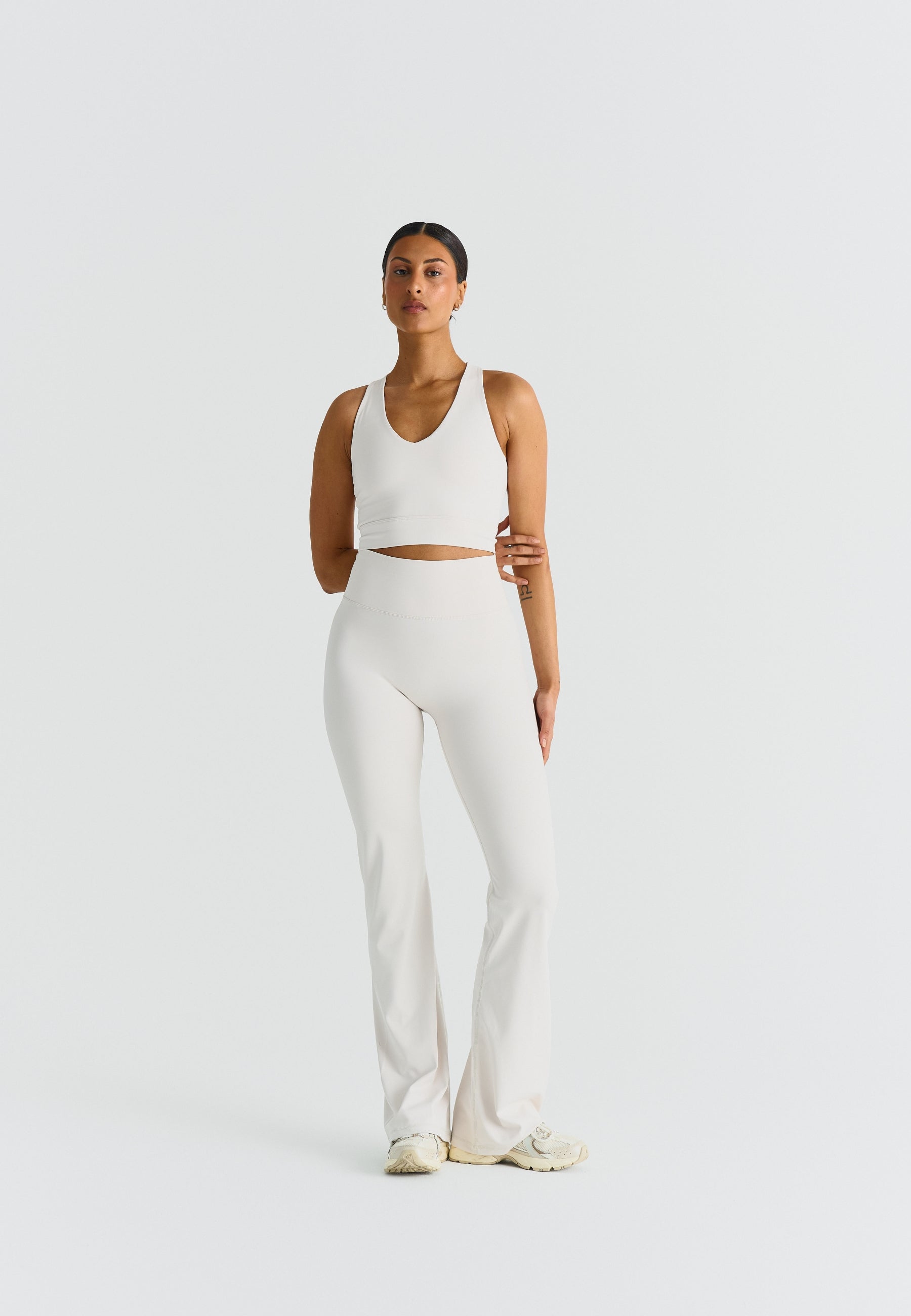 Softsculpt Flared Leggings - Marshmallow