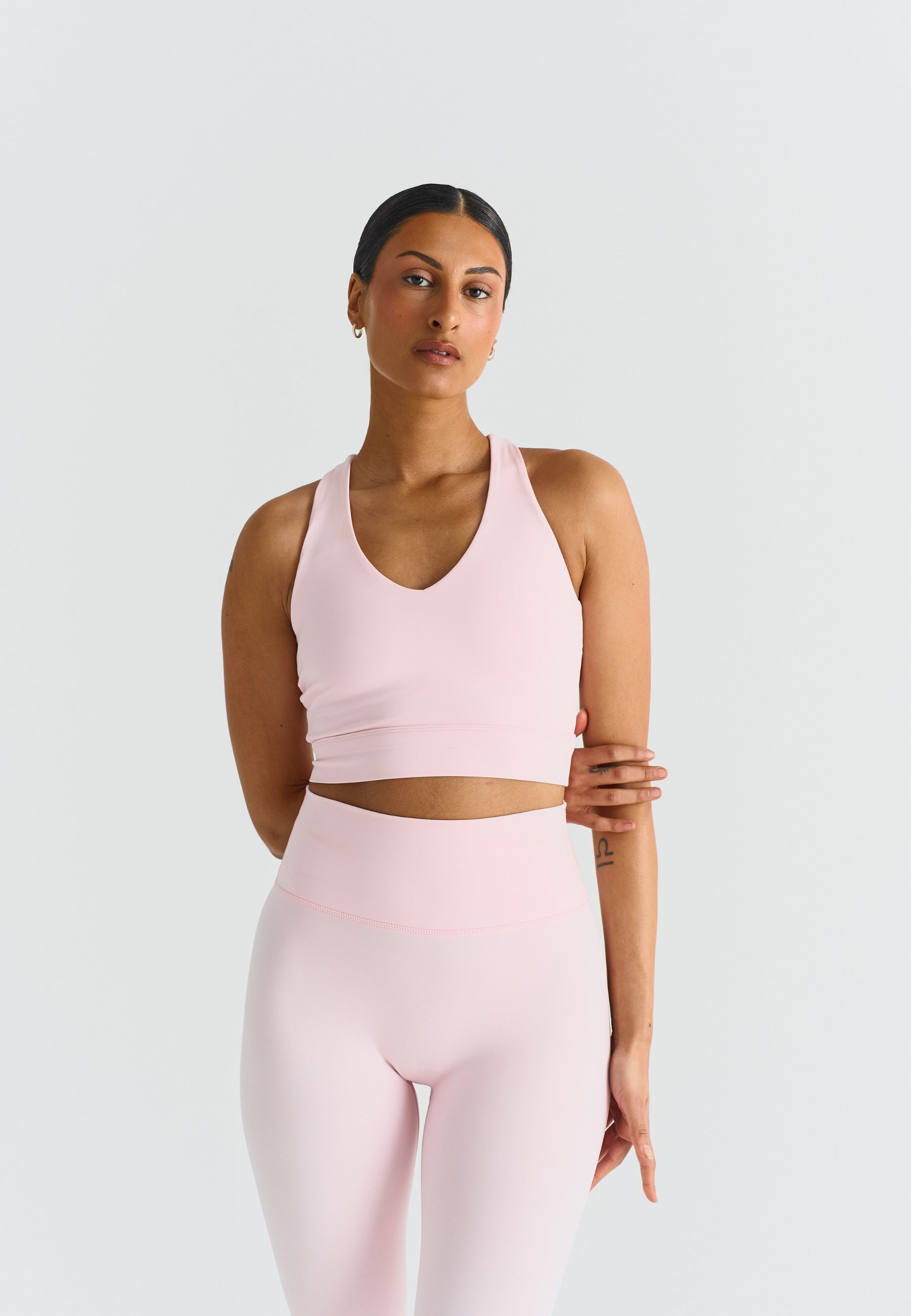 Softsculpt V-neck Cross Back Bra - Ballet Slipper
