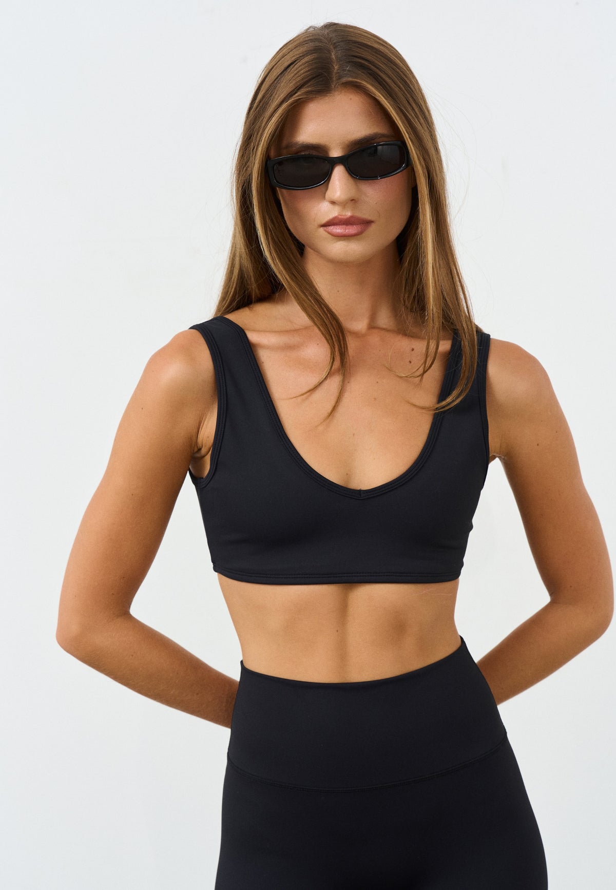 Softsculpt Deep V-Neck Bra - Black