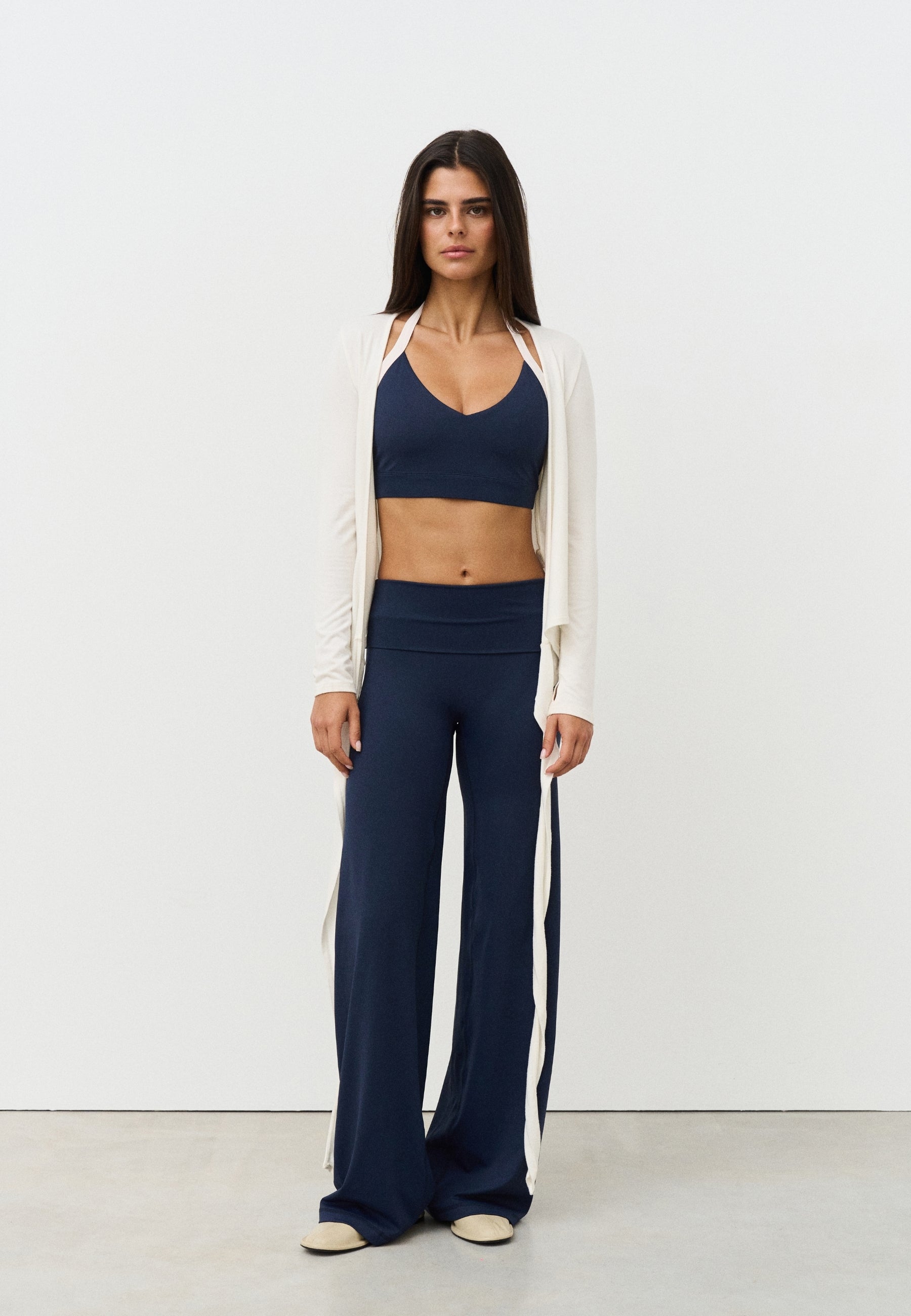 Softsculpt Halter Bra - Navy