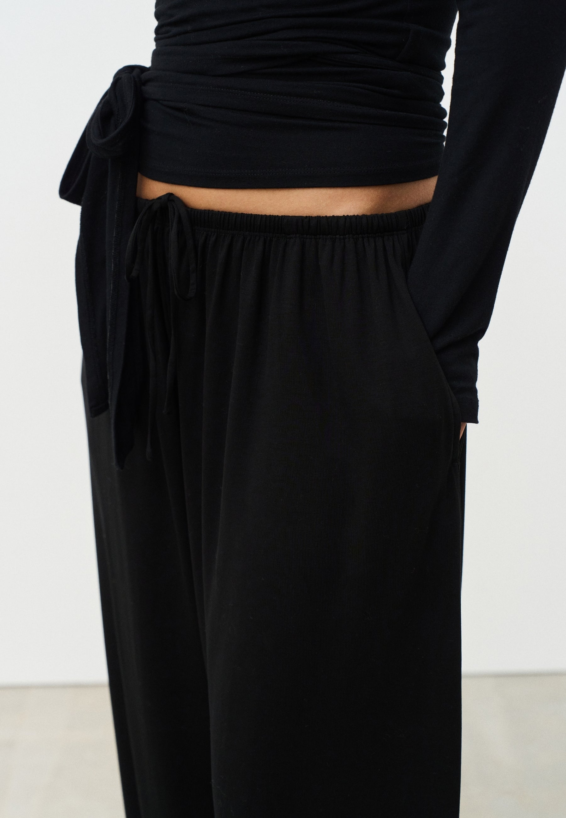 Balloon Pants - Black