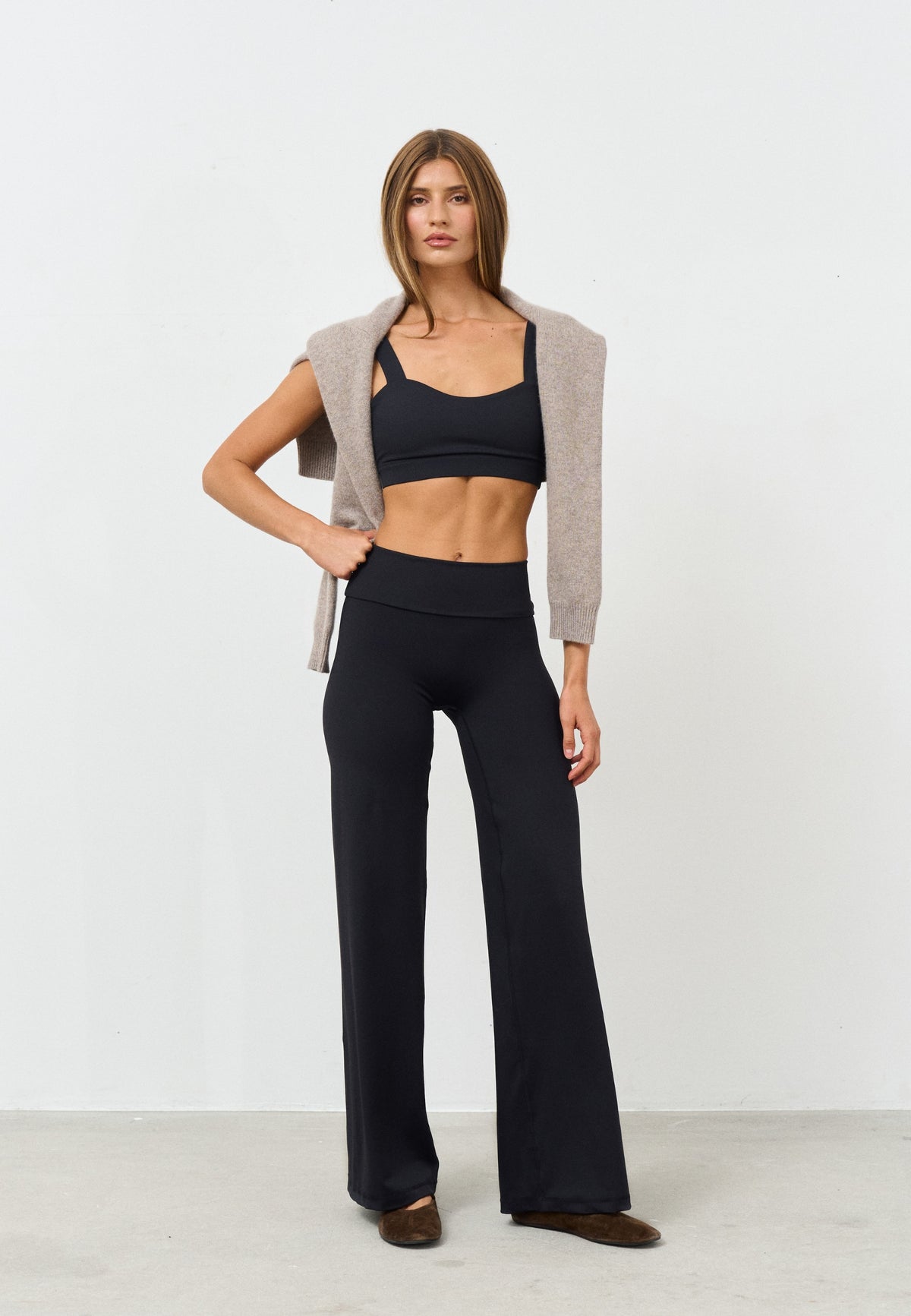 Softsculpt Straight Leg - Black