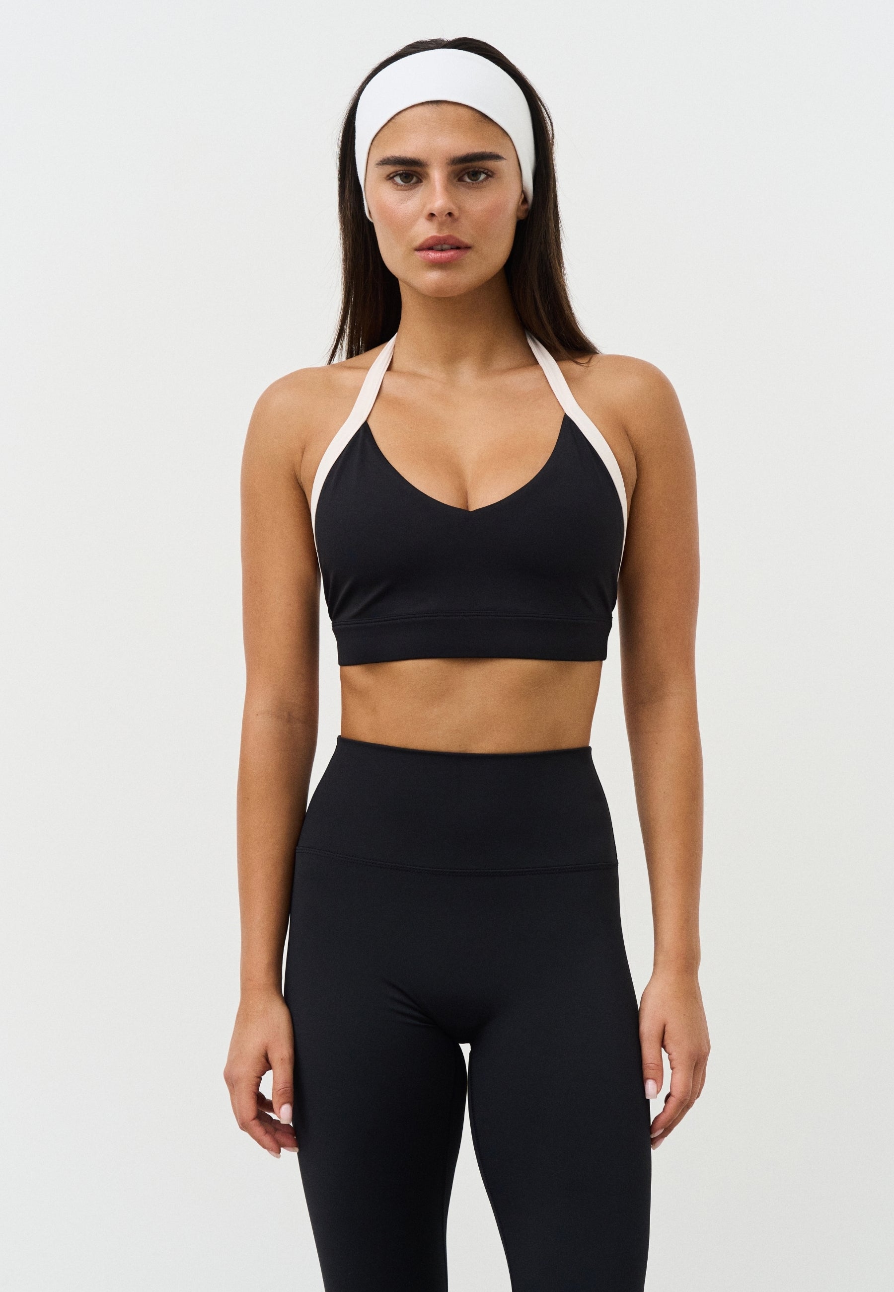 Softsculpt Halter Bra - Black