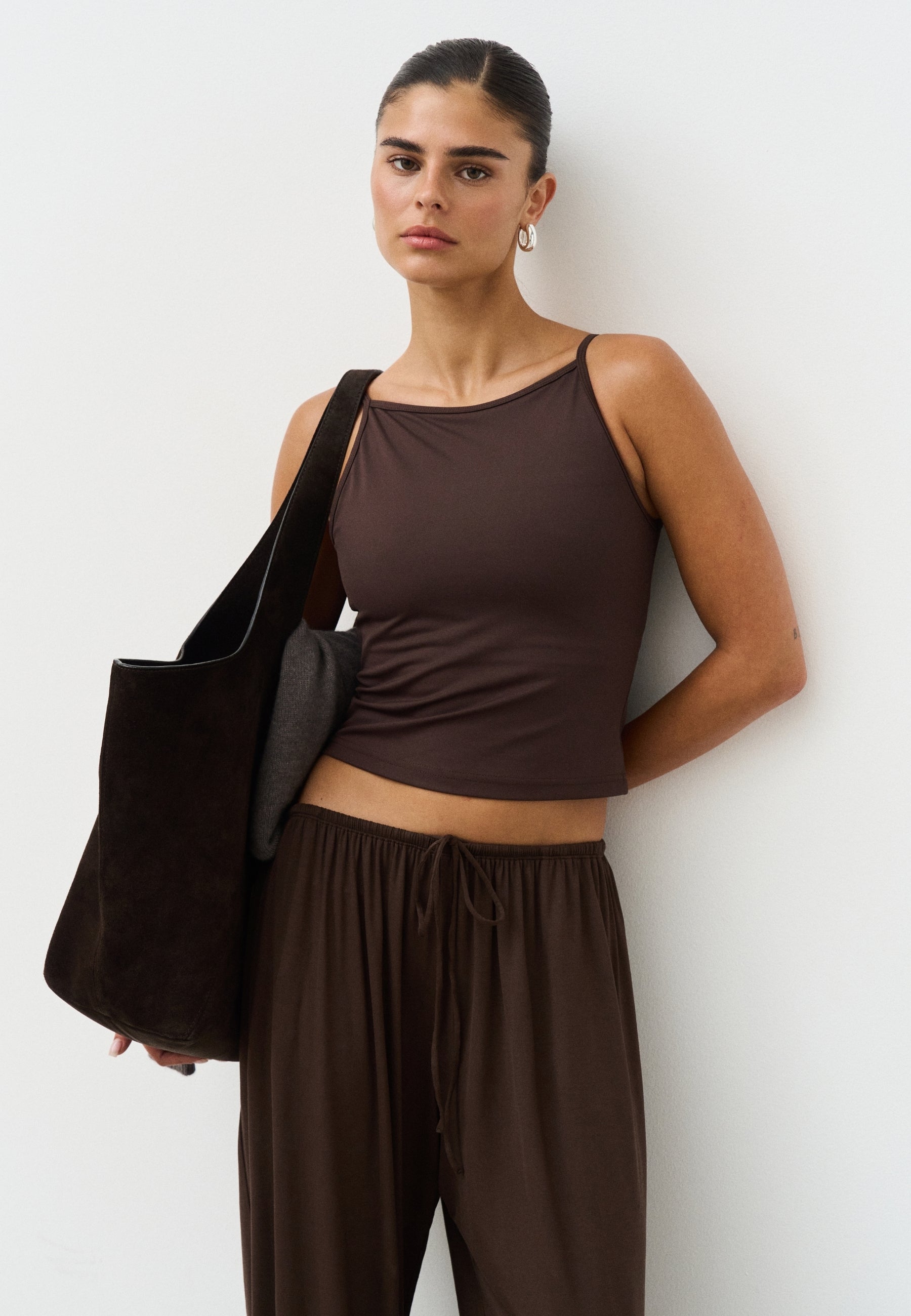Softsculpt High Neck Top - Espresso