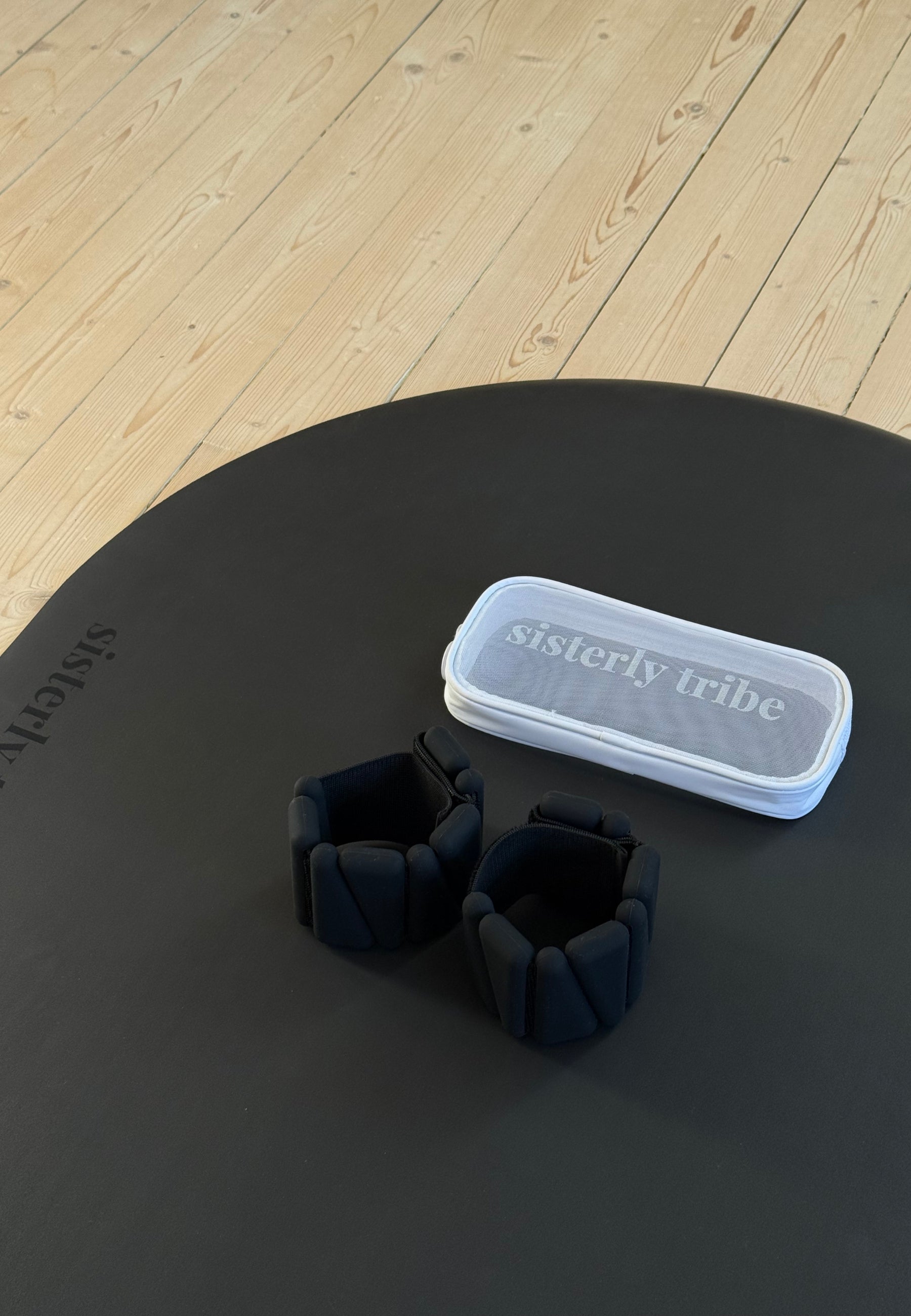 Glow Bangles - Black