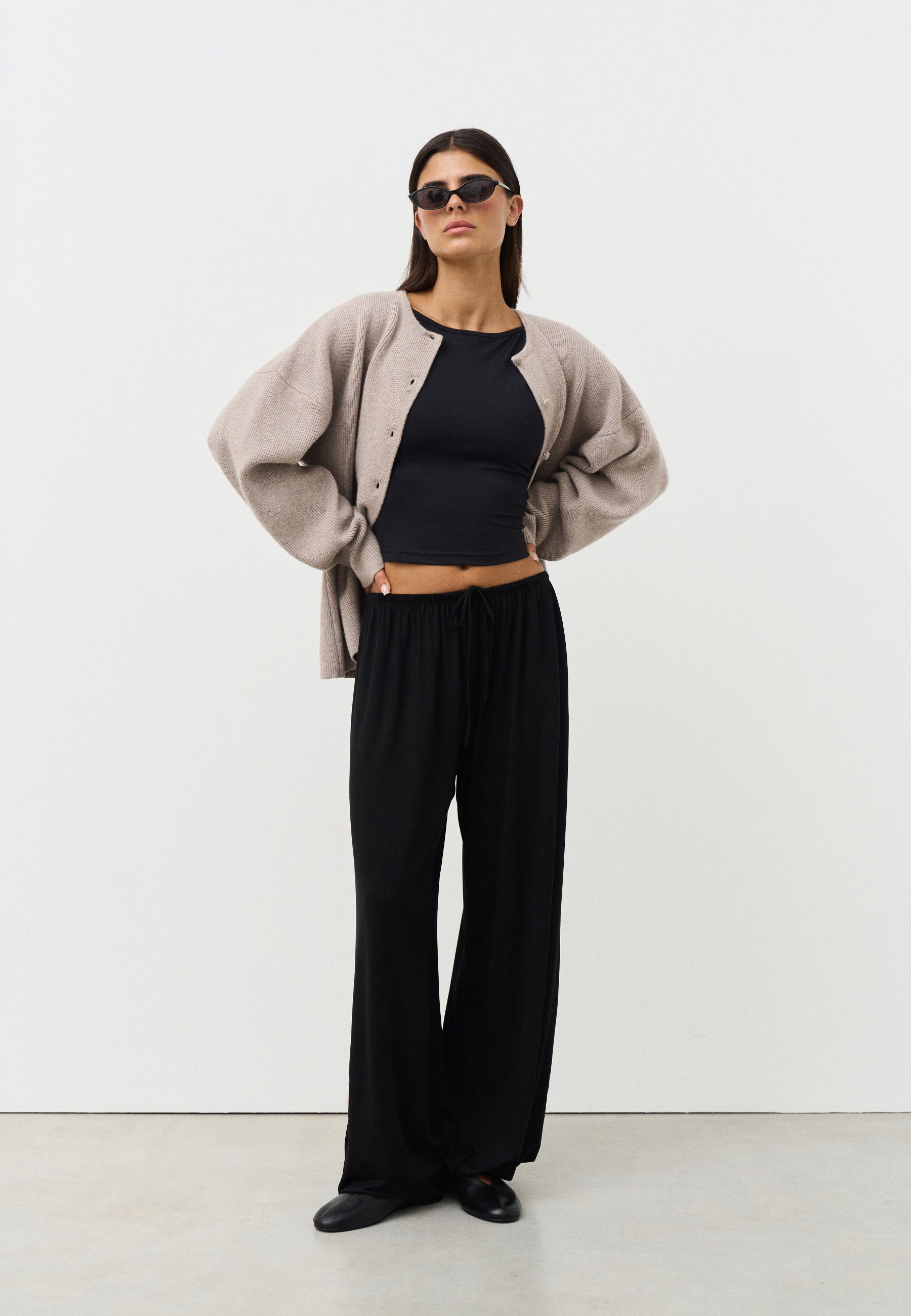 Softsculpt High Neck Top - Black