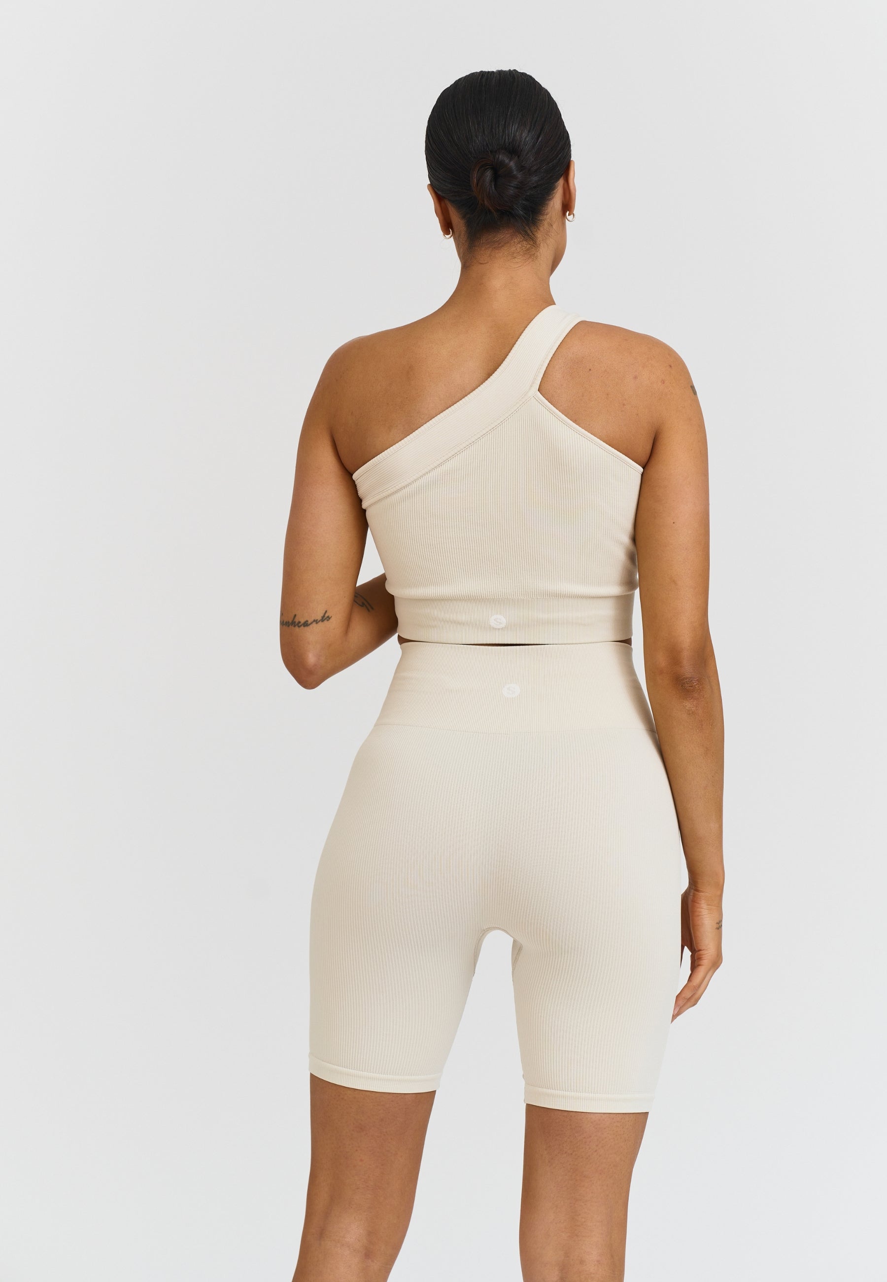 Ribbed Seamless Shorts - Marshmallow