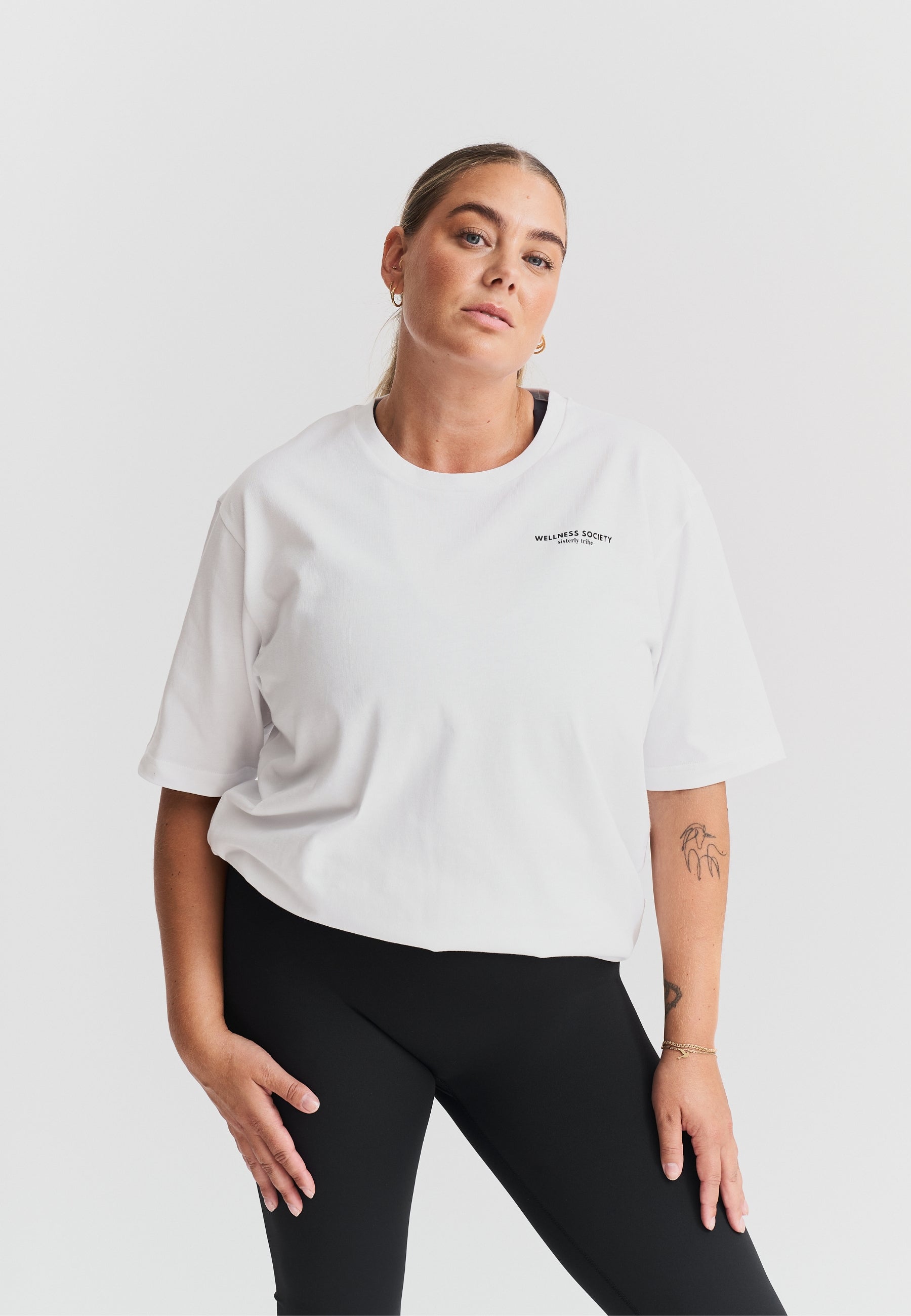 Sisterly Tribe Oversized T-shirt - White/Black