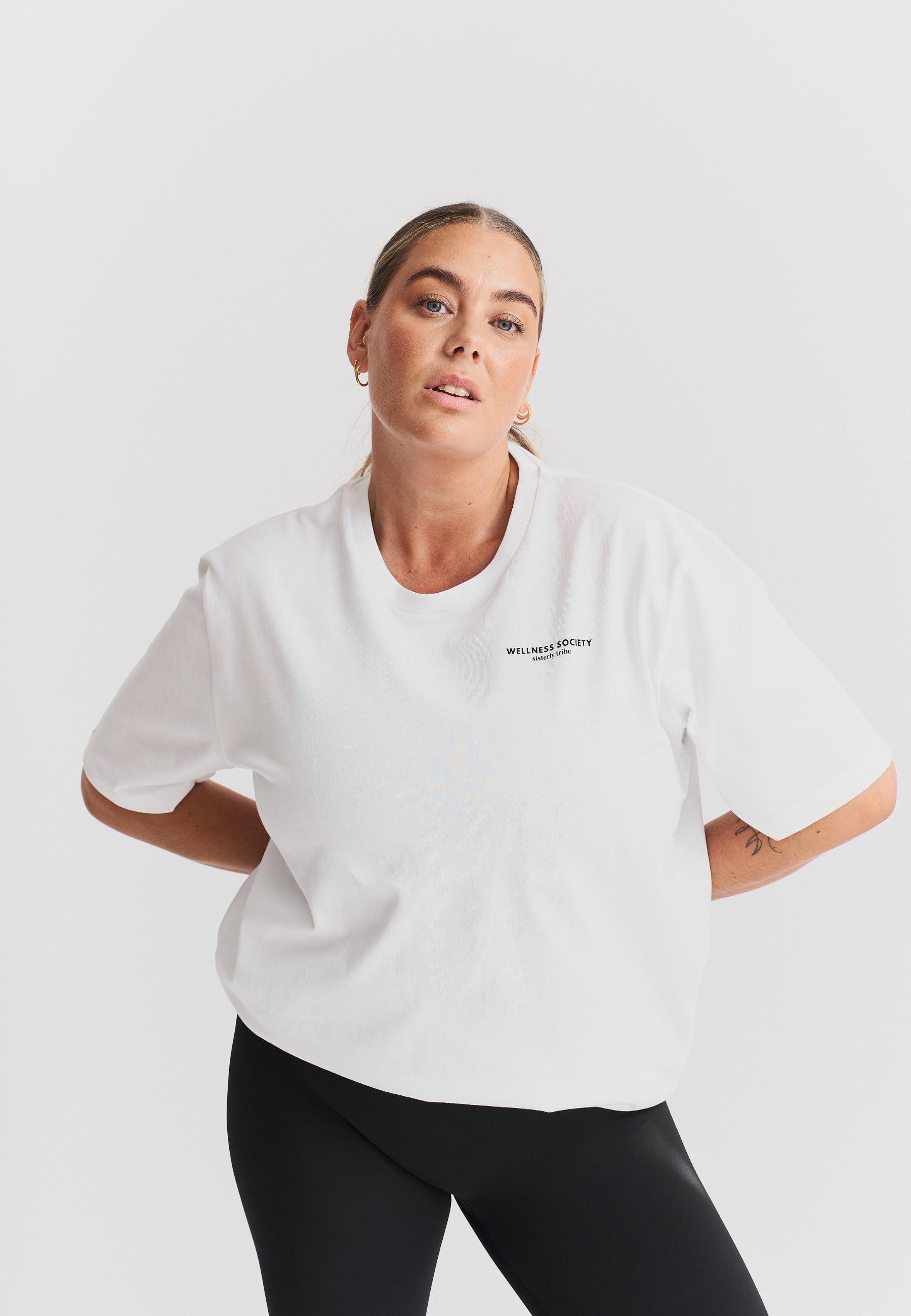 Sisterly Tribe Oversized T-shirt - White/Black