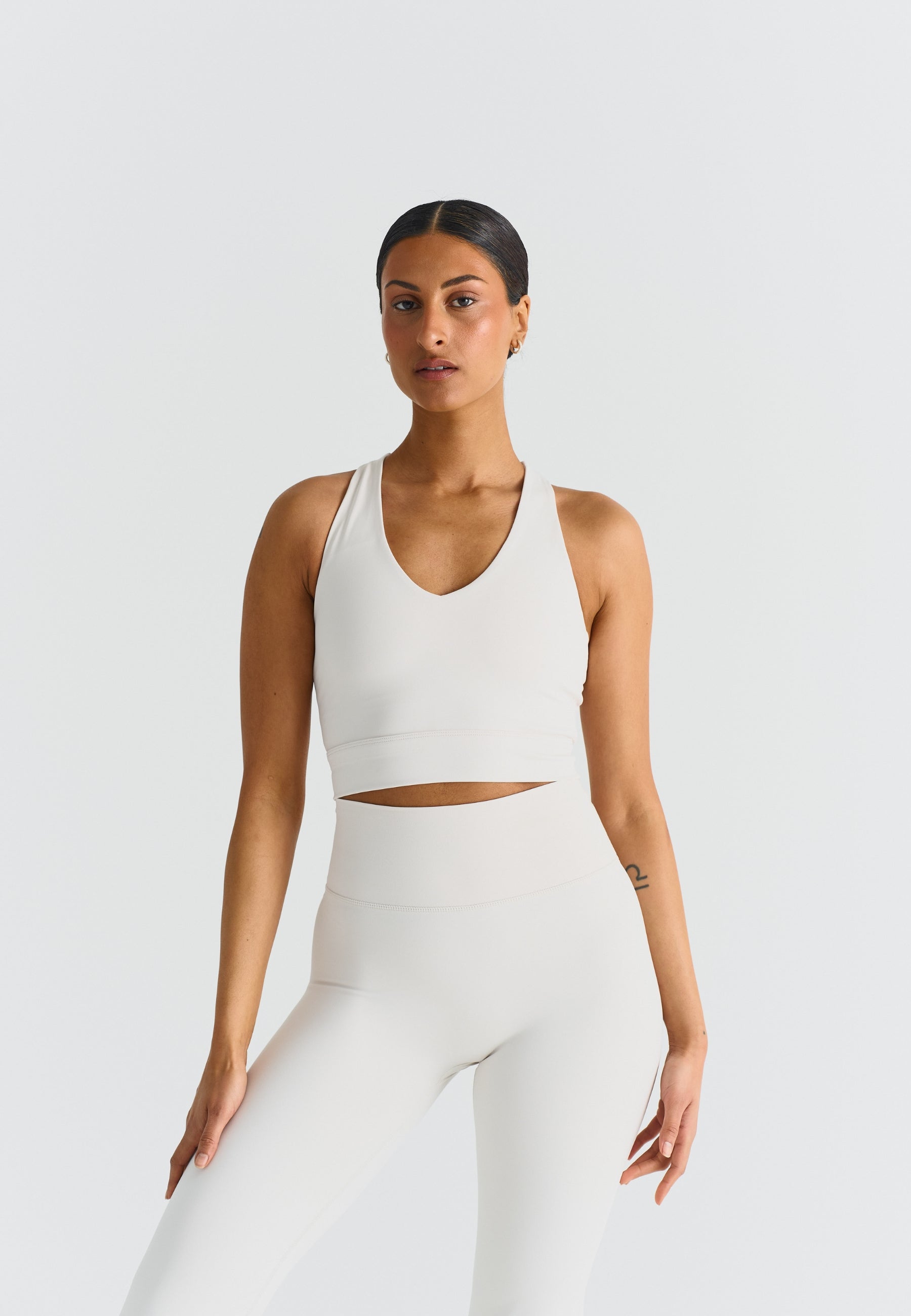 Softsculpt V neck Cross Back Bra Marshmallow