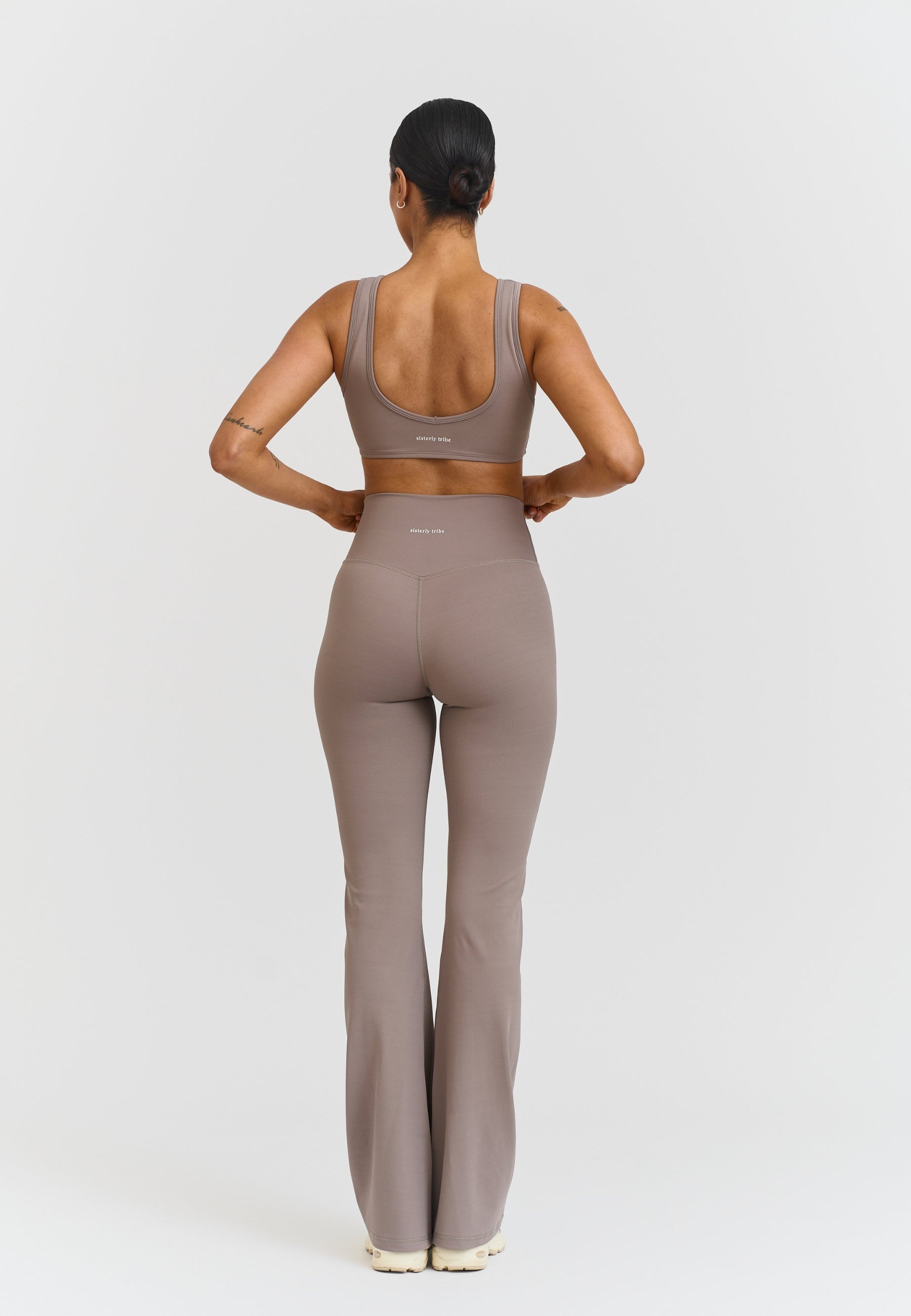 Softsculpt Flared Leggings - Clay