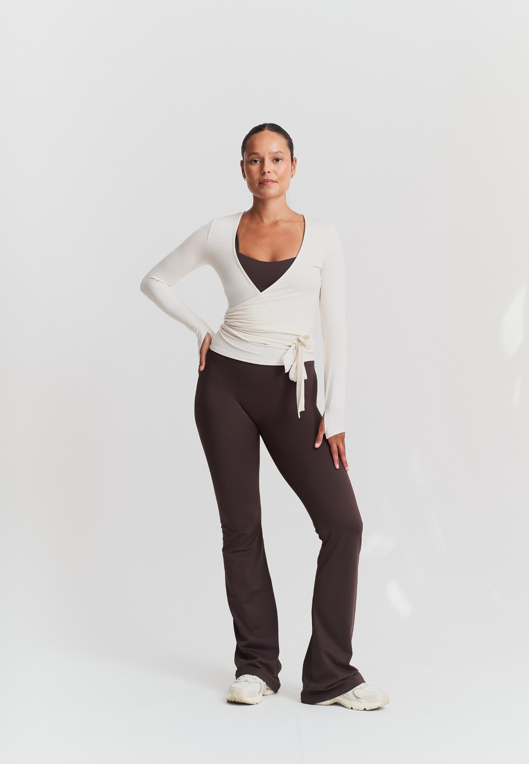 Softsculpt Flared Leggings - Espresso