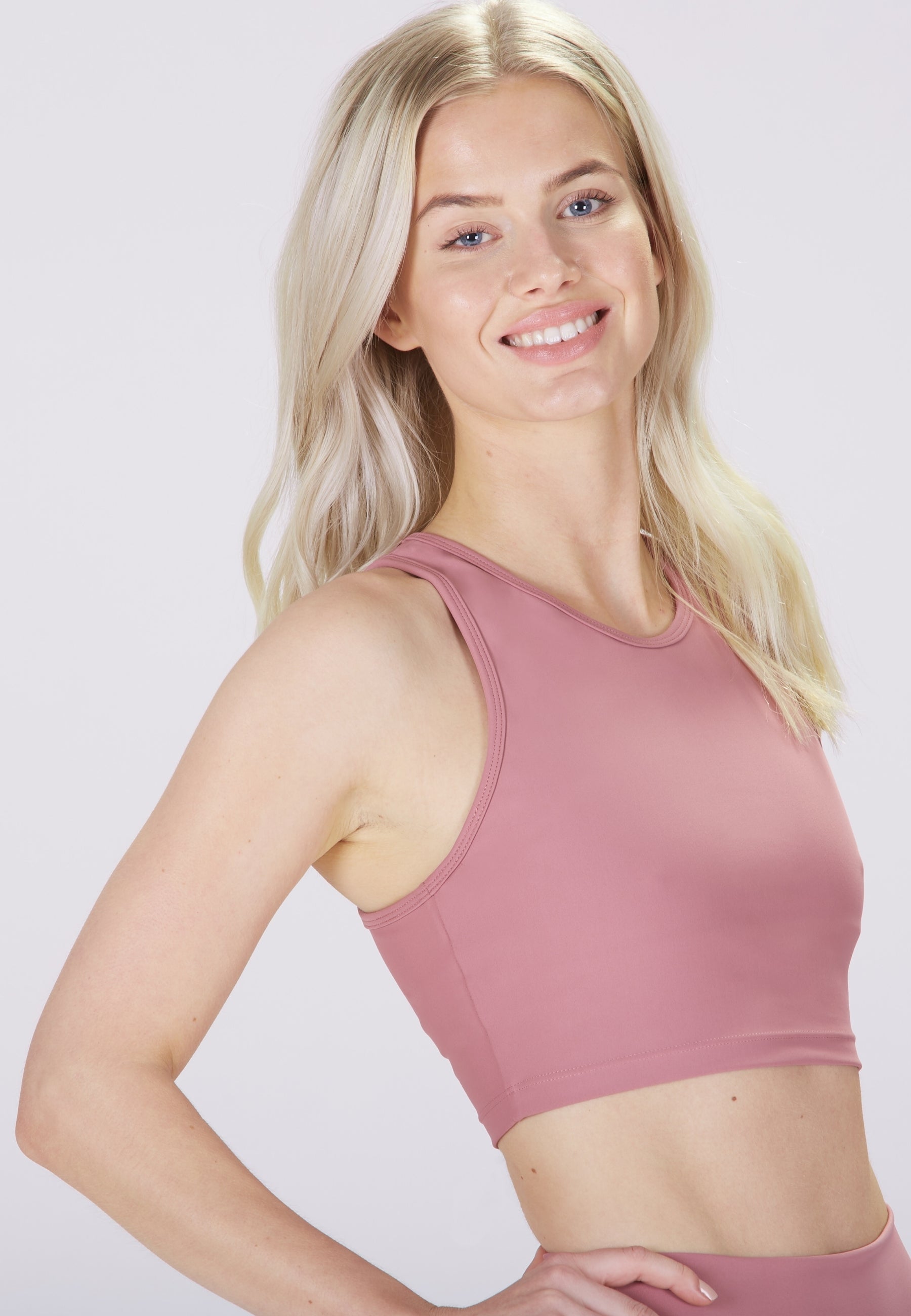 Sisterly Tribe - Midi Crop Top Dusty Pink. Light to medium support, Built-in bra & classic racer back style, Buttery Soft & light, matte fabric. 