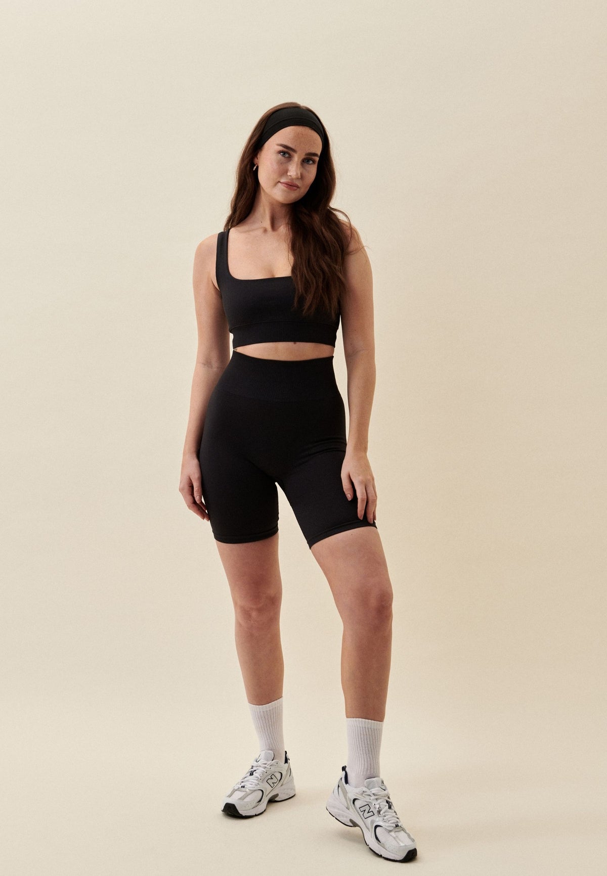 Ribbed Seamless Square Neck Bra - Dusty Black